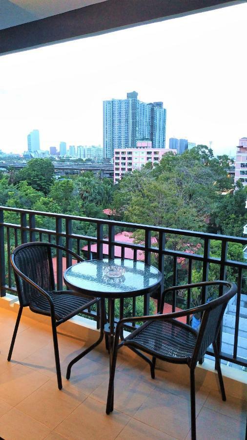 Amp Am House Bangkok Hotel Exterior foto